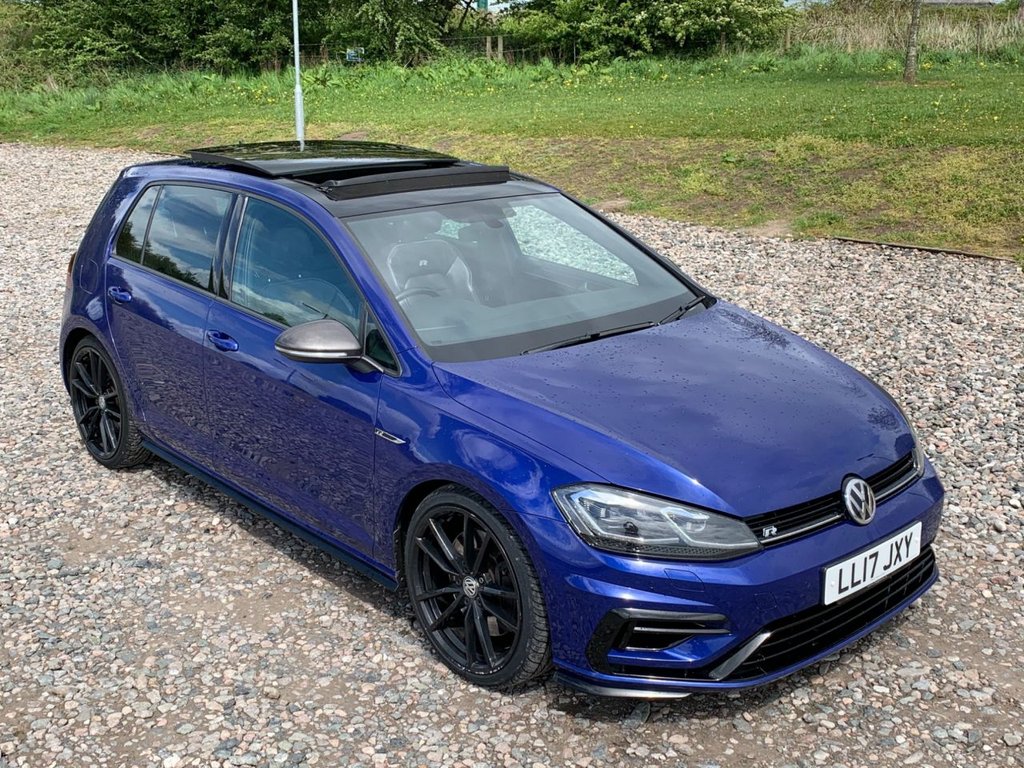 View our VOLKSWAGEN GOLF