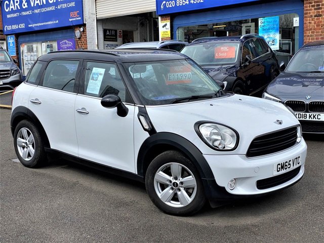 2016 65 MINI Countryman 1.6 COOPER 5d 122 BHP