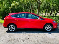 USED 2012 12 FORD FOCUS 1.0 ZETEC 5d 99 BHP LOW MILEAGE & ROAD TAX - BLUETOOTH - AIR CONDITIONING