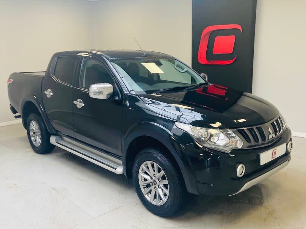 View our MITSUBISHI L200