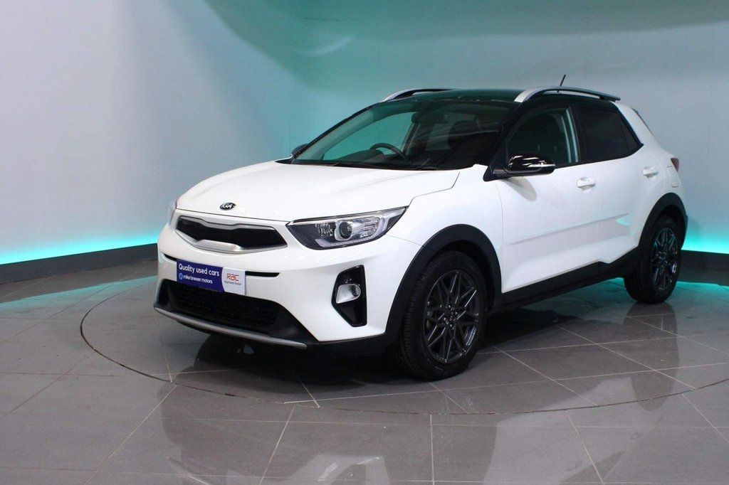 View our KIA STONIC