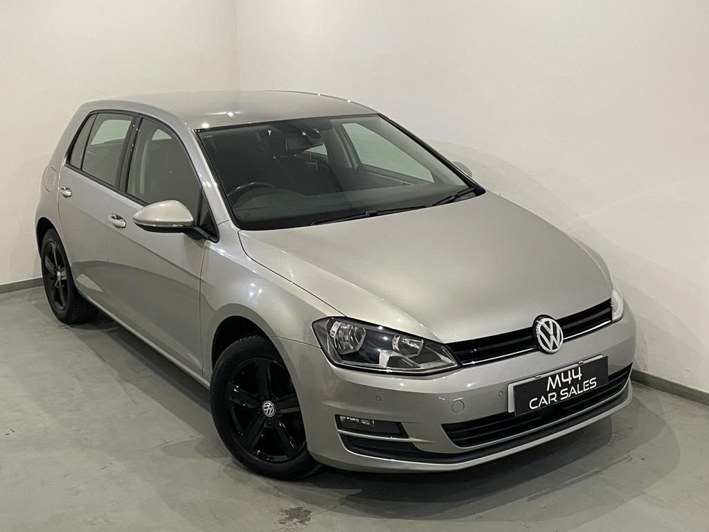 View our VOLKSWAGEN GOLF