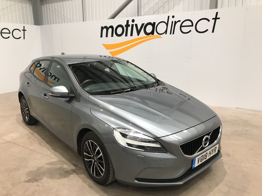 View our VOLVO V40