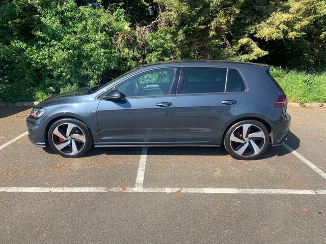 View our VOLKSWAGEN GOLF