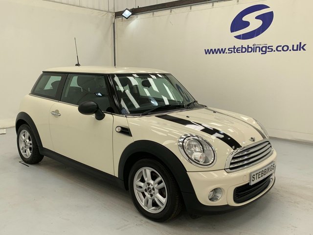 2012 62 MINI HATCH 1.6 ONE 3d 98 BHP LOW MILEAGE