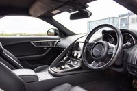 USED 2017 17 JAGUAR F-TYPE 5.0 V8 R AWD 2d 543 BHP SAT NAV+MERIDIAN SOUND+COMFORT PACK