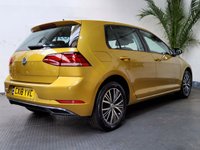 USED 2018 18 VOLKSWAGEN GOLF 1.0 SE TSI BLUEMOTION TECHNOLOGY 5d 109 BHP STUNNING EXAMPLE APPLE ANDROID CARPLAY