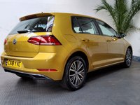 USED 2018 18 VOLKSWAGEN GOLF 1.0 SE TSI BLUEMOTION TECHNOLOGY 5d 109 BHP STUNNING EXAMPLE APPLE ANDROID CARPLAY