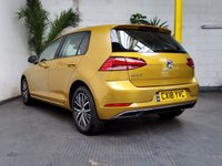 USED 2018 18 VOLKSWAGEN GOLF 1.0 SE TSI BLUEMOTION TECHNOLOGY 5d 109 BHP STUNNING EXAMPLE APPLE ANDROID CARPLAY