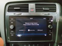 USED 2018 18 VOLKSWAGEN GOLF 1.0 SE TSI BLUEMOTION TECHNOLOGY 5d 109 BHP STUNNING EXAMPLE APPLE ANDROID CARPLAY