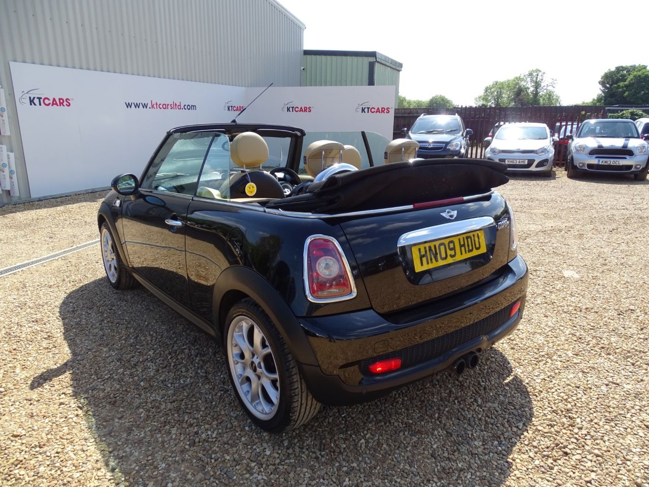 09 Mini Convertible Cooper S 2 995