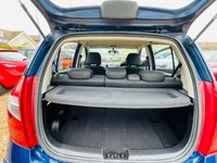 USED 2011 61 HYUNDAI I10 1.2 ACTIVE AUTOMATIC 5 DOOR Small Automatic with Full Service History