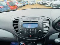 USED 2011 61 HYUNDAI I10 1.2 ACTIVE AUTOMATIC 5 DOOR Small Automatic with Full Service History