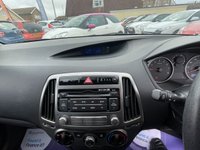 USED 2014 14 HYUNDAI I20 1.2 CLASSIC 5d 84 BHP Very Low Mileage i20 with Air Con & USB/AUX