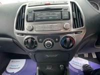 USED 2014 14 HYUNDAI I20 1.2 CLASSIC 5d 84 BHP Very Low Mileage i20 with Air Con & USB/AUX