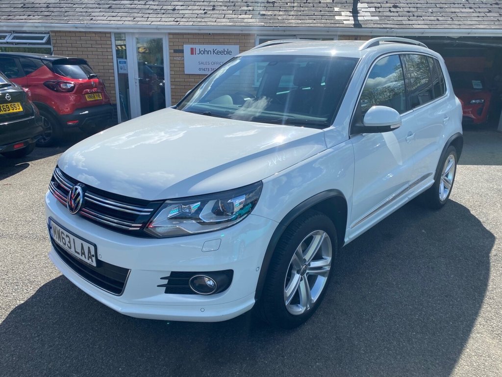 View our VOLKSWAGEN TIGUAN