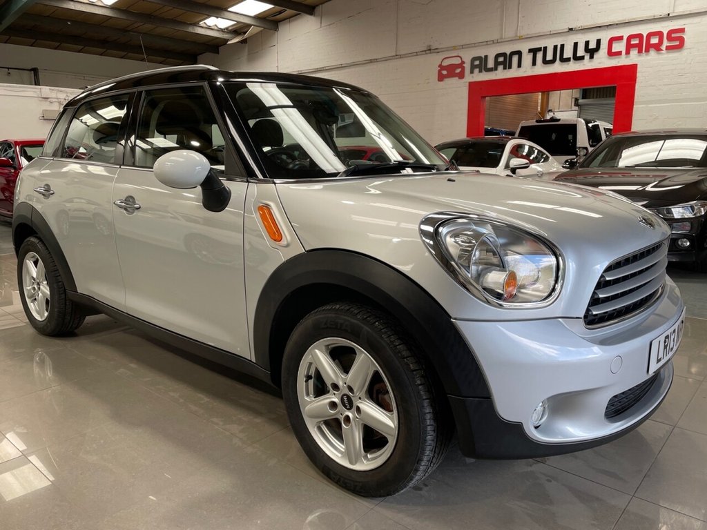 View our MINI COUNTRYMAN