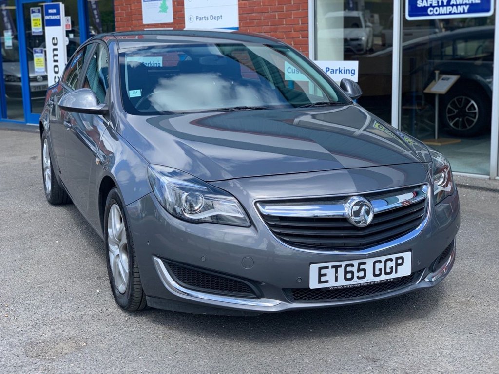 View our VAUXHALL INSIGNIA