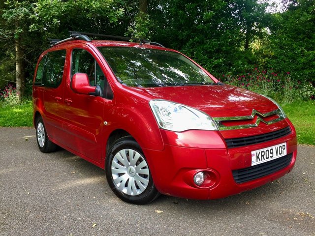 2009 09 Citroen Berlingo 1.6 MULTISPACE VTR HDI 5d 90 BHP 7 -SEATER // RARE 7-SEATER MODAL//NEW CAMBELT AND WATERPUMP RENEWED BY US