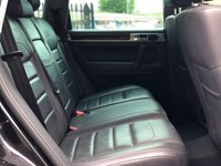 USED 2007 07 VOLKSWAGEN TOUAREG 3.0 V6 SE TDI 5d 221 BHP 