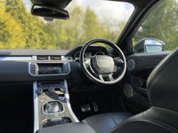 USED 2015 65 LAND ROVER RANGE ROVER EVOQUE 2.0 TD4 HSE DYNAMIC 5d 177 BHP Pan roof Black Pack 20" Alloys