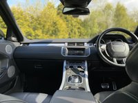 USED 2015 65 LAND ROVER RANGE ROVER EVOQUE 2.0 TD4 HSE DYNAMIC 5d 177 BHP Pan roof Black Pack 20" Alloys
