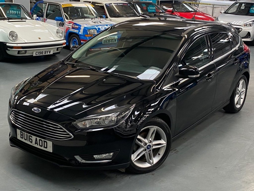 View our FORD FOCUS
