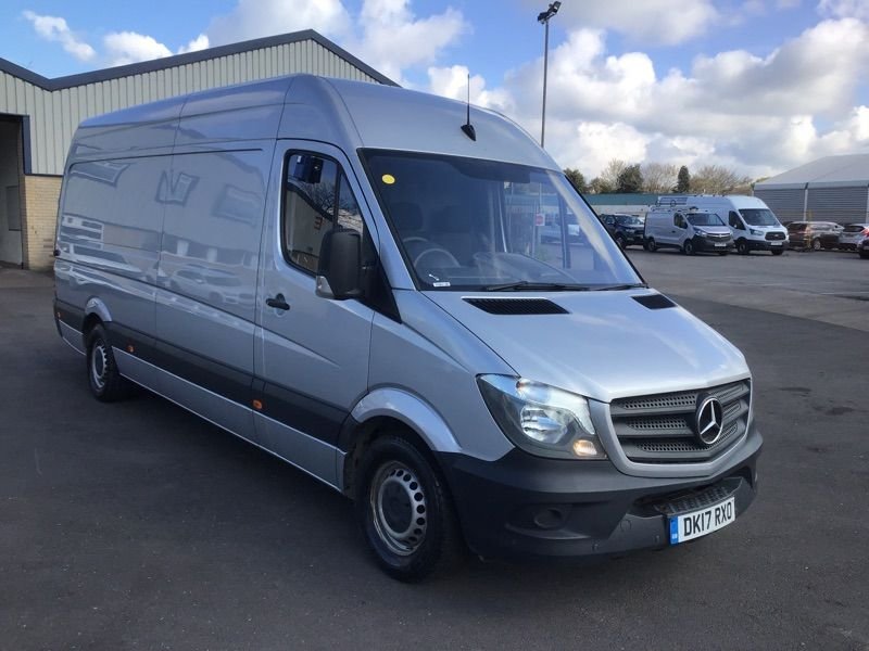 View our MERCEDES-BENZ SPRINTER