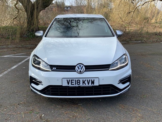 View our VOLKSWAGEN GOLF