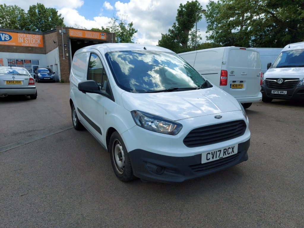 View our FORD TRANSIT COURIER