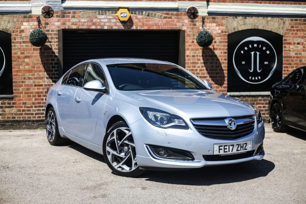 View our VAUXHALL INSIGNIA