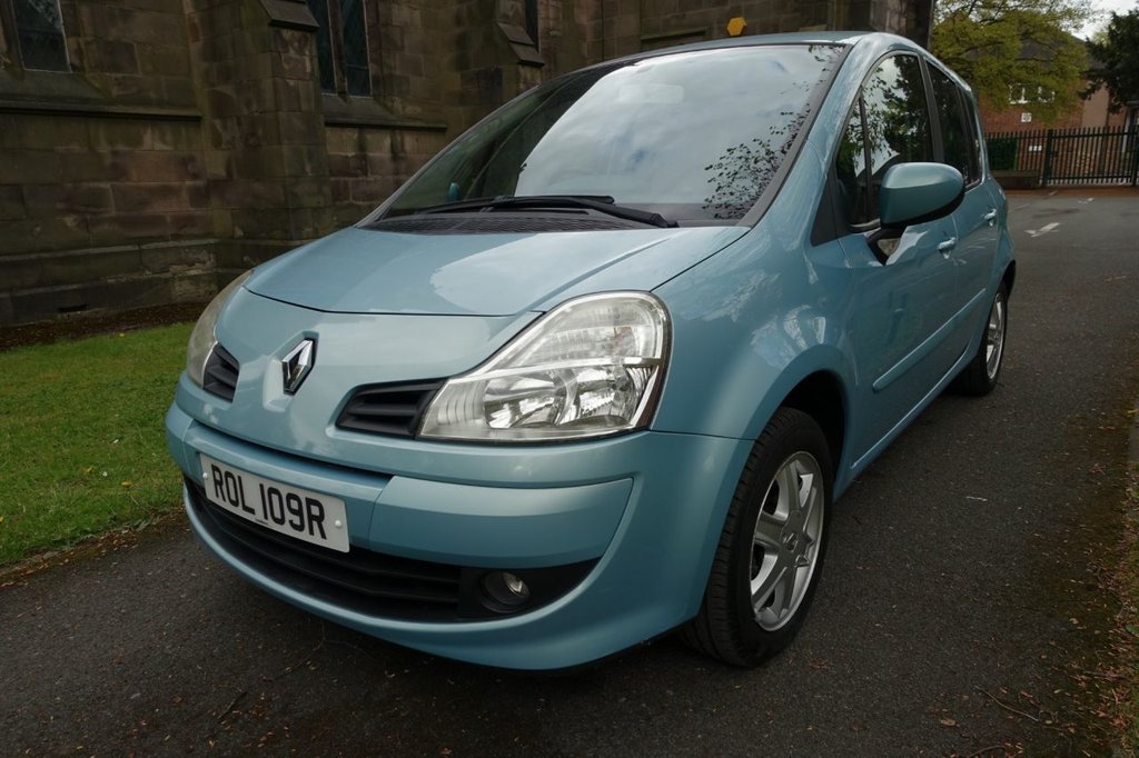 View our RENAULT GRAND MODUS