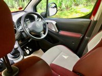 USED 2009 09 CITROEN BERLINGO 1.6 MULTISPACE VTR 16V 5d 90 BHP // NOW WITH NEW CLUTCH///RARE PETROL MODAL//ONLY 2 OWNERS//NEW CAMBELT WATERPUMP RENEWED BY US RARE PETROL MODAL//ONLY 2 OWNERS//NEW CAMBELT WATERPUMP//CV JOINT//SERVICE JUST COMPLETED BY US/// // NOW WITH NEW CLUTCH///RARE PETROL MODAL//ONLY 2 OWNERS//NEW CAMBELT WATERPUMP RENEWED BY U/