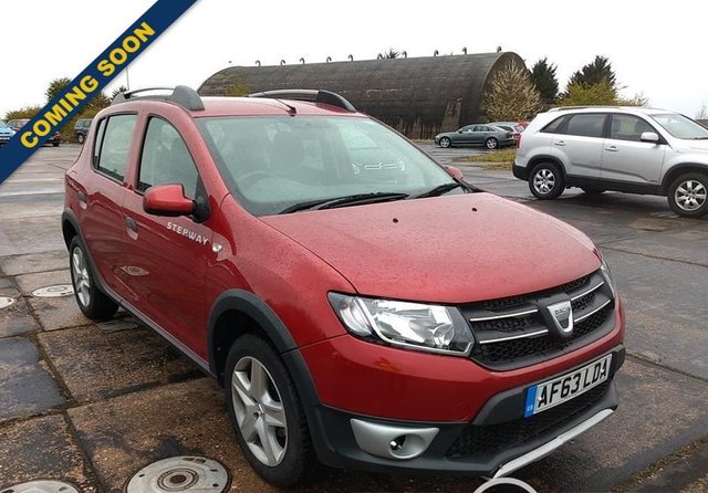 View our DACIA SANDERO STEPWAY