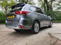 USED 2018 18 MITSUBISHI OUTLANDER 2.4 PHEV 4H 5d 207 BHP ZERO DEPOSIT FINANCE AVAILABLE