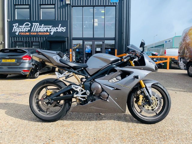 2006 06 Triumph Daytona 675 675cc