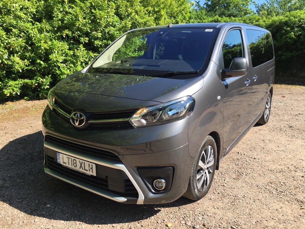 View our TOYOTA PROACE VERSO