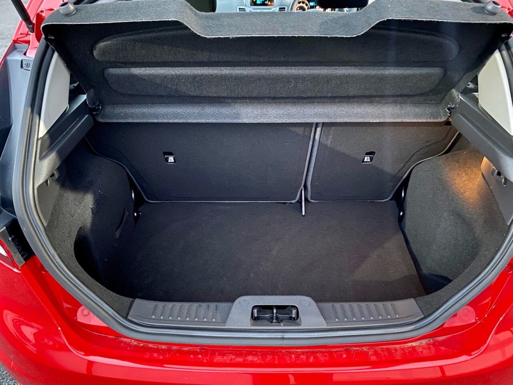 USED 2014 FORD FIESTA 1.2 STUDIO 3d 59 BHP IMMACULATE LOW MILEAGE CAR