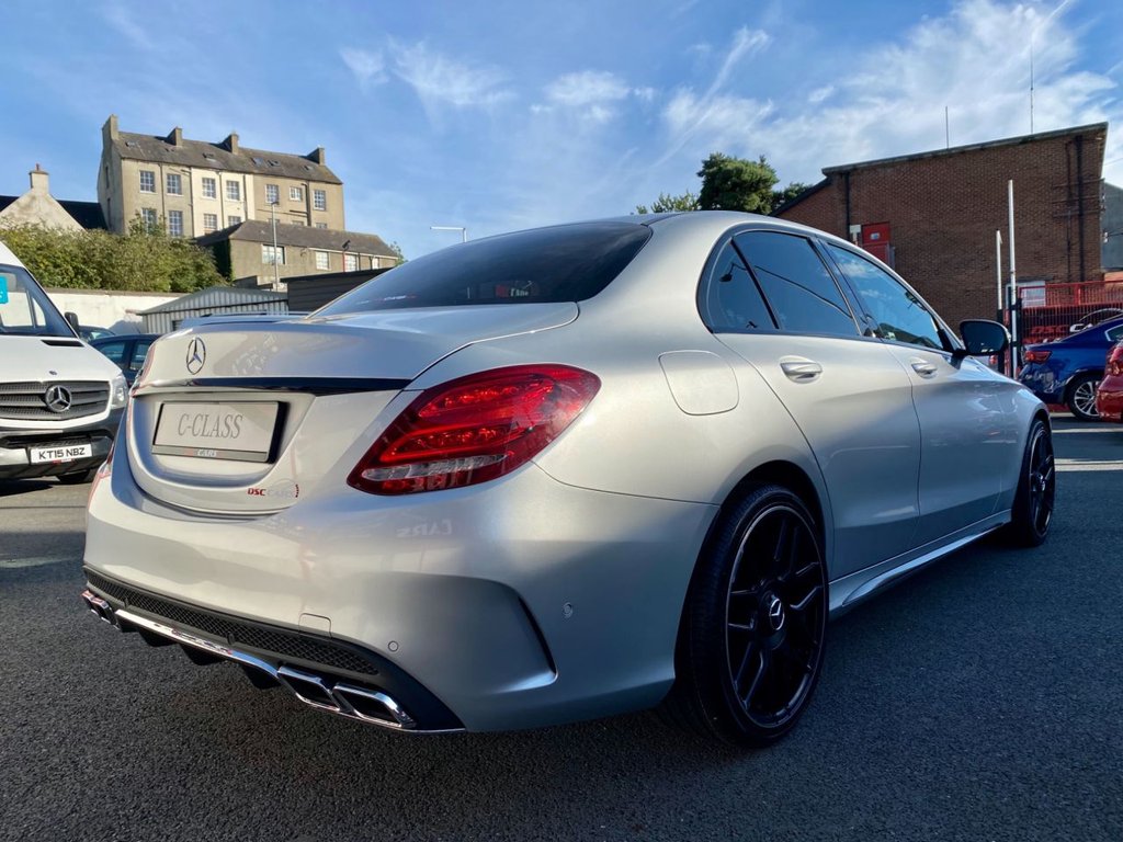 USED 2017 17 MERCEDES-BENZ C-CLASS 2.1 C 220 D AMG LINE 4d 170 BHP 19" AMG ALLOYS