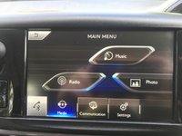 USED 2014 14 PEUGEOT 2008 1.2 ACTIVE 5d 82 BHP GREAT VALUE LOW MILEAGE WITH FULL SERVICE HISTORY !