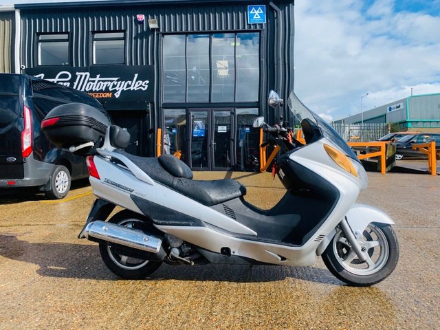 2003 03 Suzuki AN 400 Burgman 385cc AN 400 K3 
