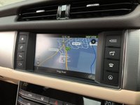 USED 2018 18 JAGUAR XF 2.0 D PRESTIGE 4d 161 BHP 