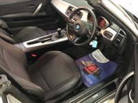 USED 2005 55 BMW Z4 2.0 Z4 SE ROADSTER 2d 148 BHP ** 1 OWNER * 20K MILES ONLY *  FRESH MOT  * 2 KEYS *  HEATED  FRONT SEATS * PARKING SENSORS *