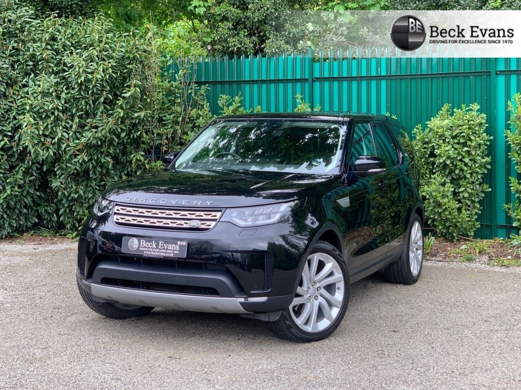 View our LAND ROVER DISCOVERY 5
