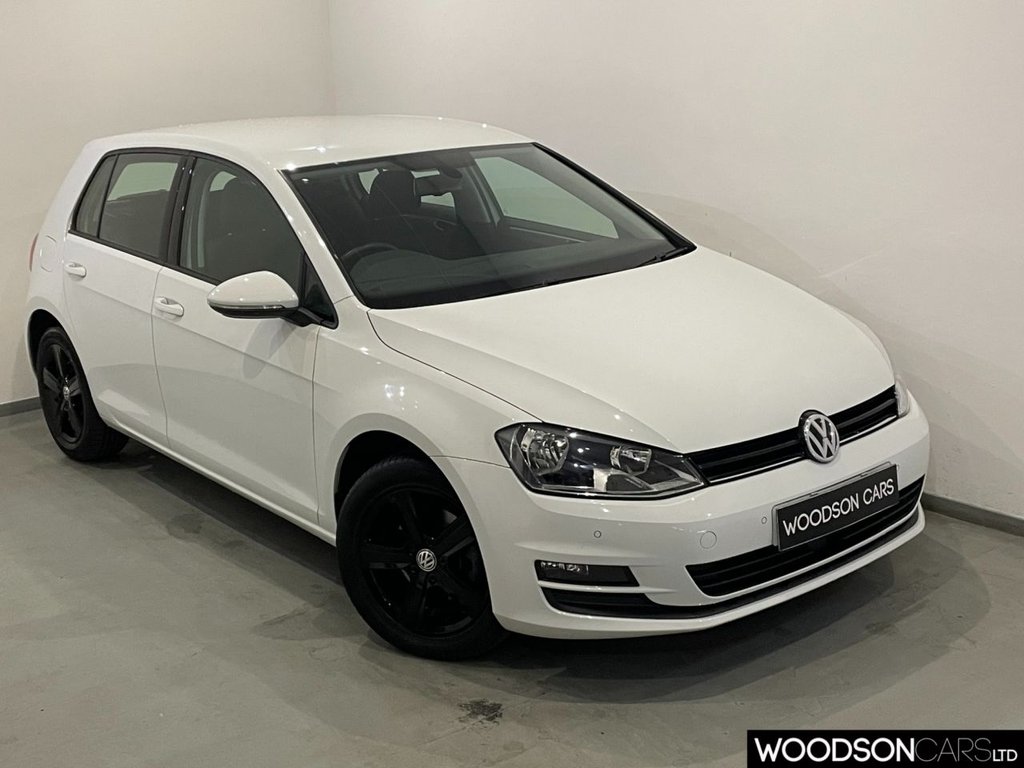 View our VOLKSWAGEN GOLF