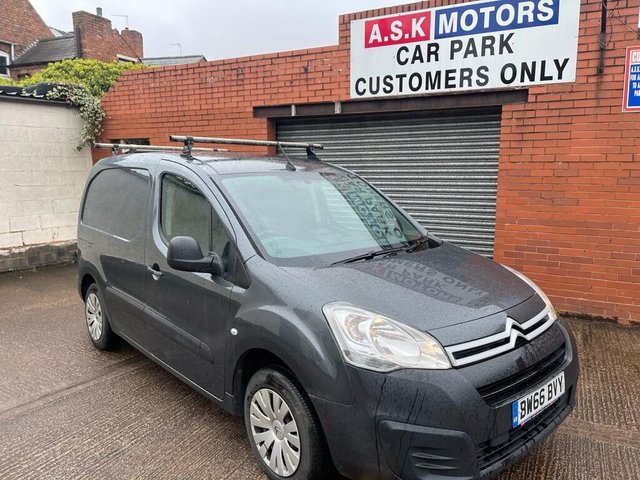 View our CITROEN BERLINGO