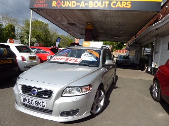 View our VOLVO V50