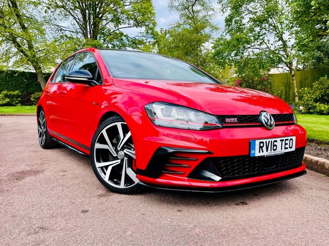 View our VOLKSWAGEN GOLF