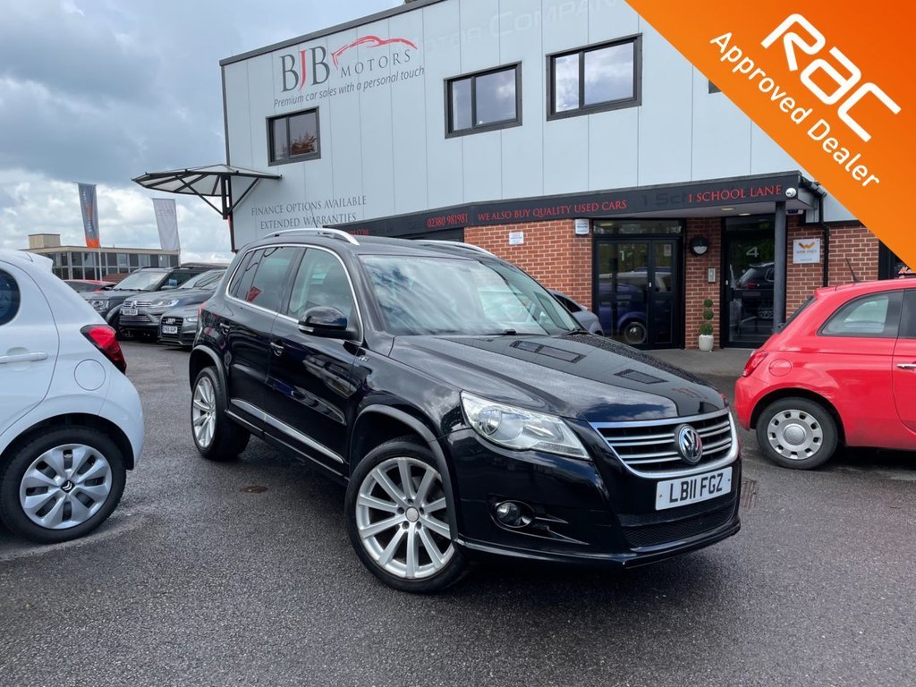 View our VOLKSWAGEN TIGUAN
