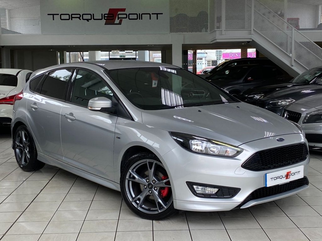 View our FORD FOCUS